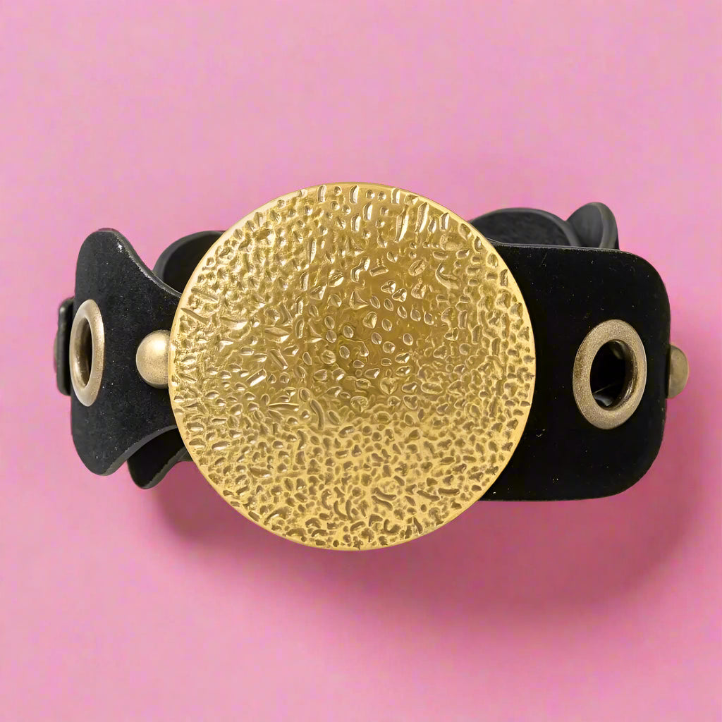 The Valencia Grommet Buckle Belt