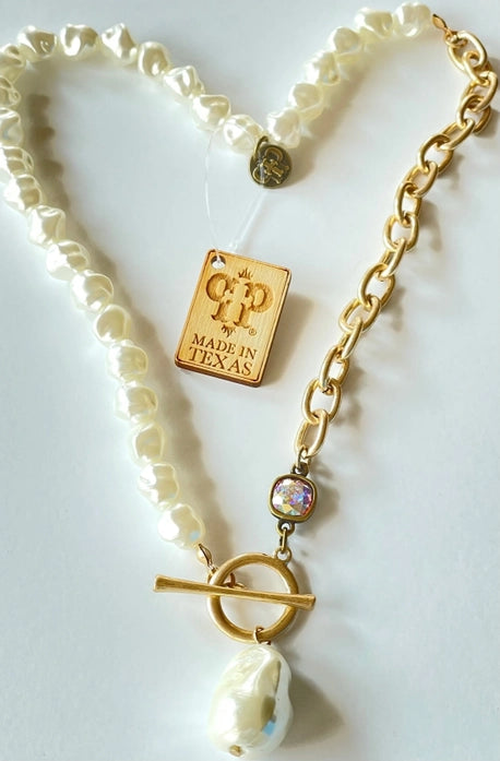Freshwater Pearl Anne Necklace