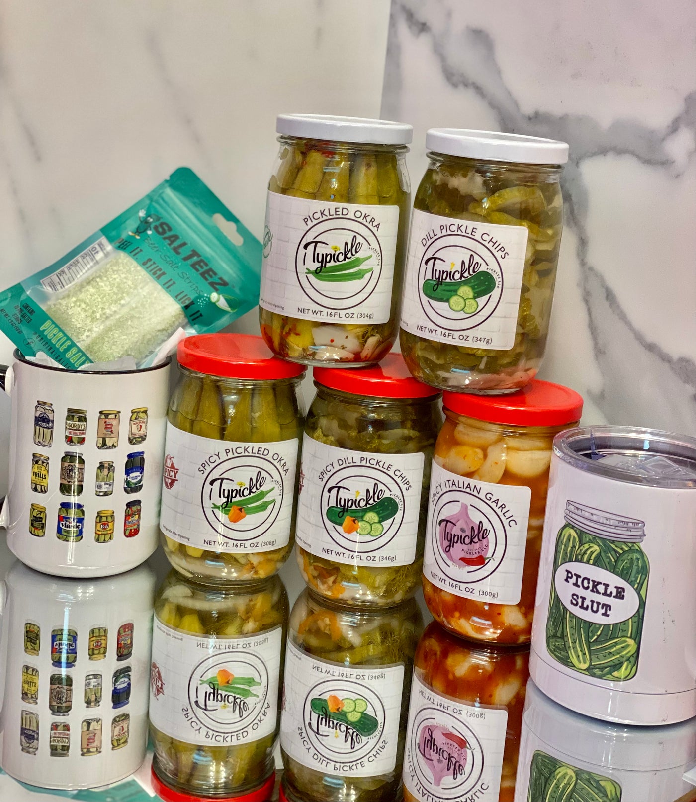 Typickle Pickle Garlic
