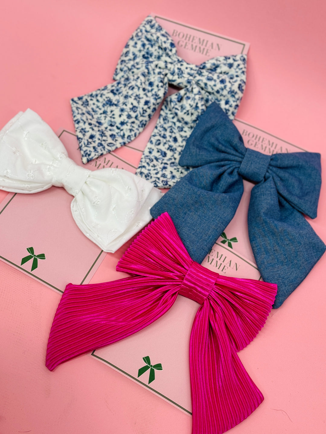 Bubble Gum Pleated Hair Bow
