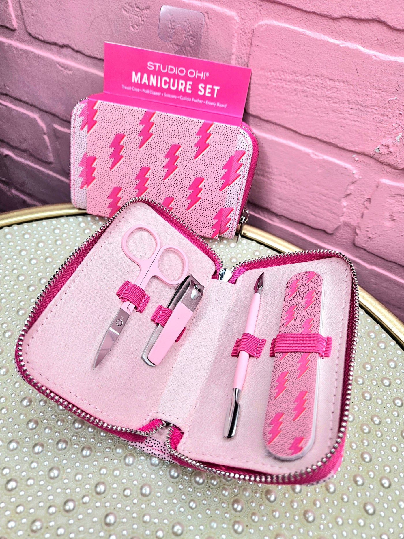 Charged Up Manicure Set