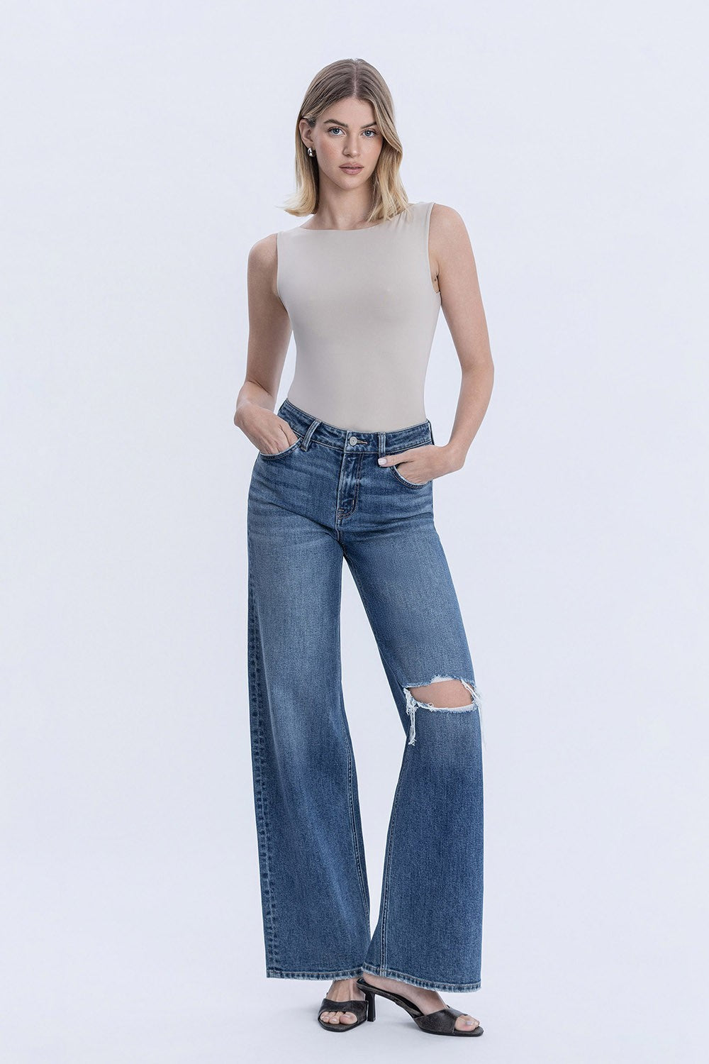 Head Turner Wide Leg Jeans