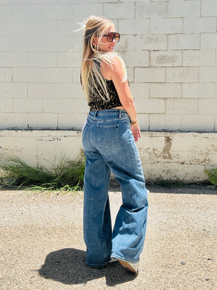 Head Turner Wide Leg Jeans