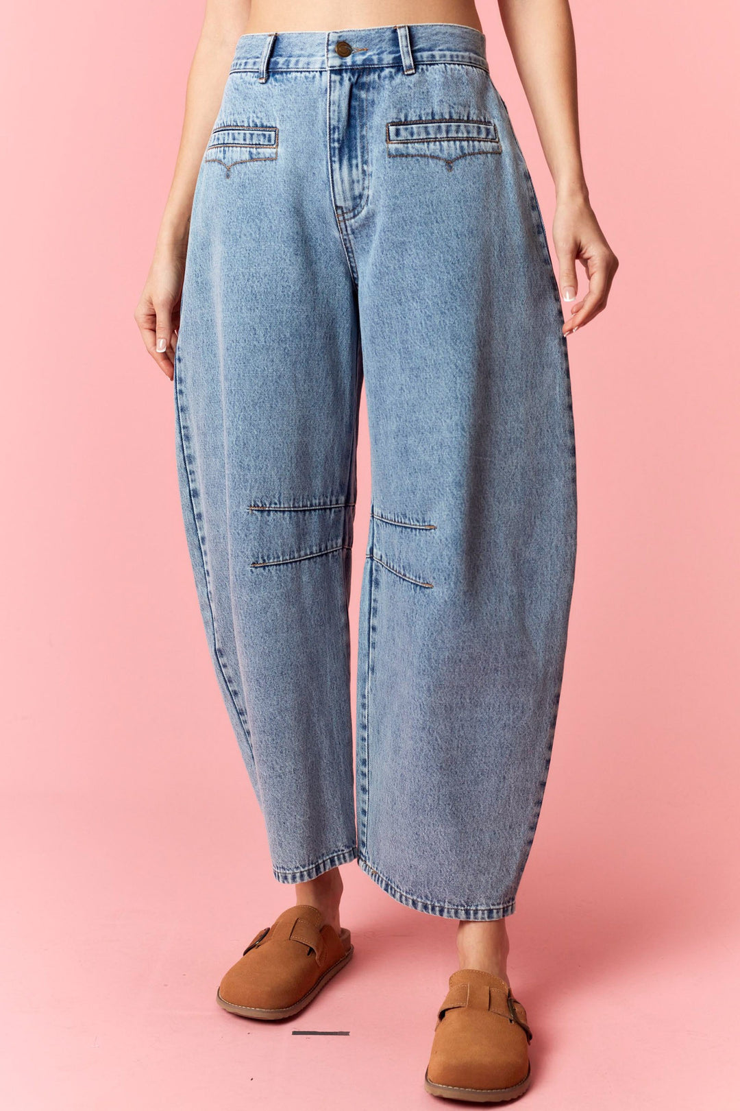 Saddle & Stitch Barrel Jeans