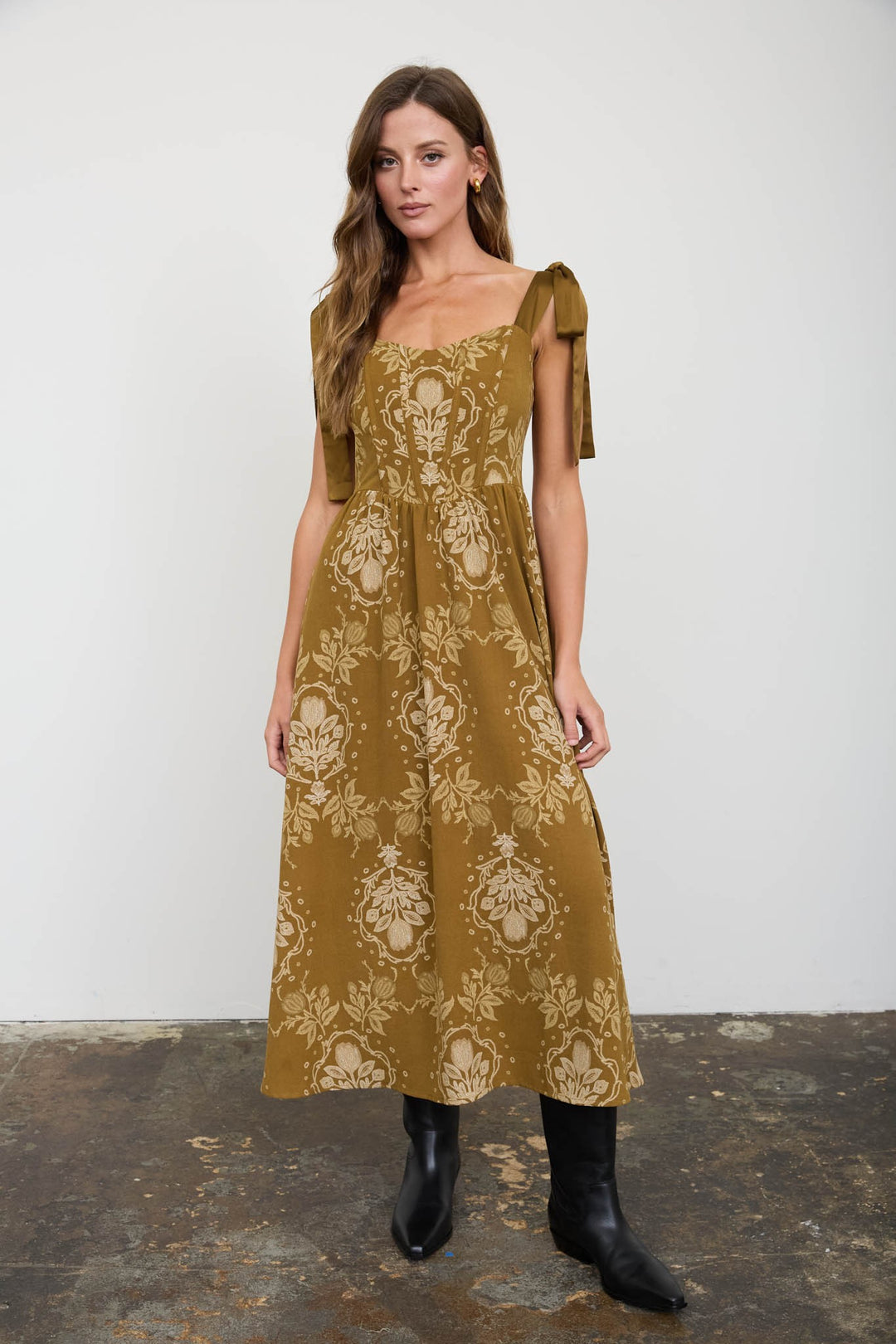 Medallion Garden Sweetheart Dress