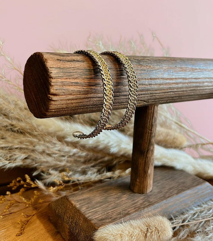 The Four Strand Rope Cuff