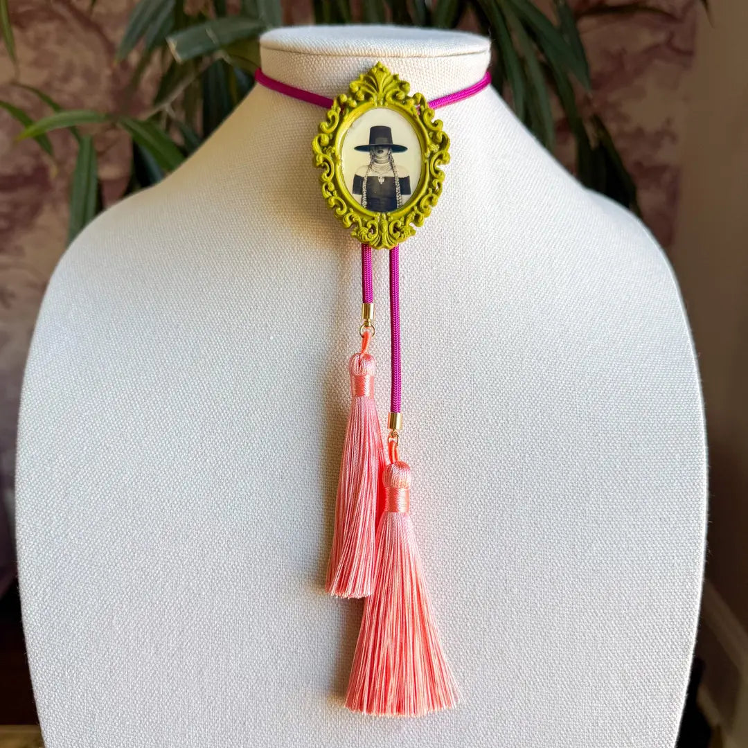 The Lady Of Glitterali Tassel Bolo