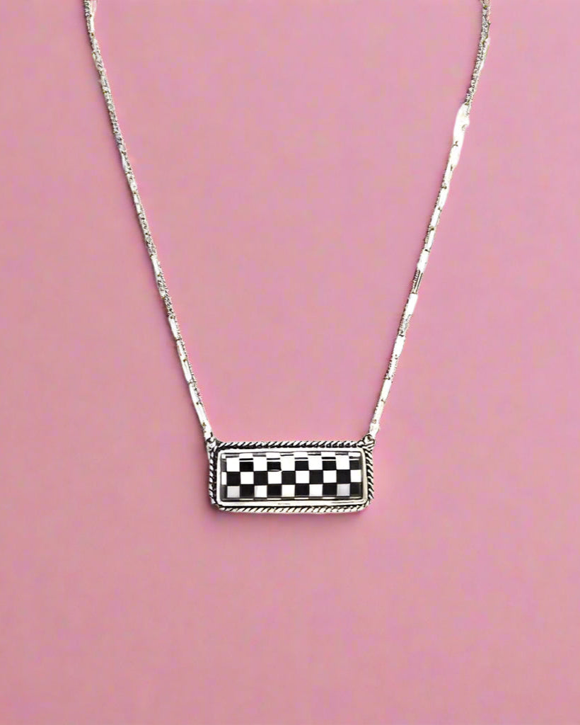 The Checkered Bar Necklace