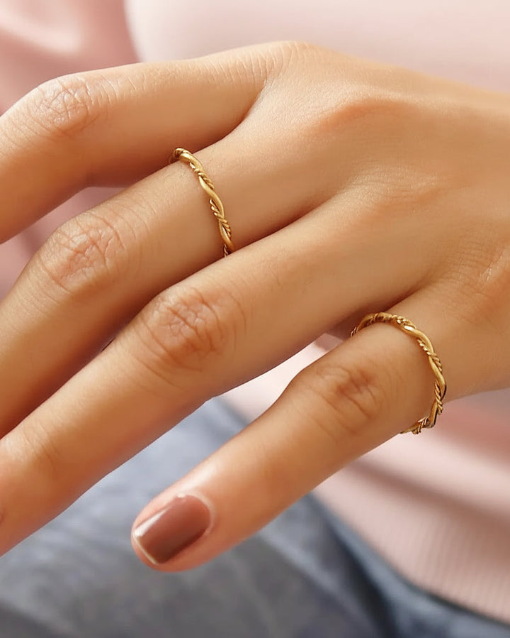 The Rachel Minimalist 18K Ring