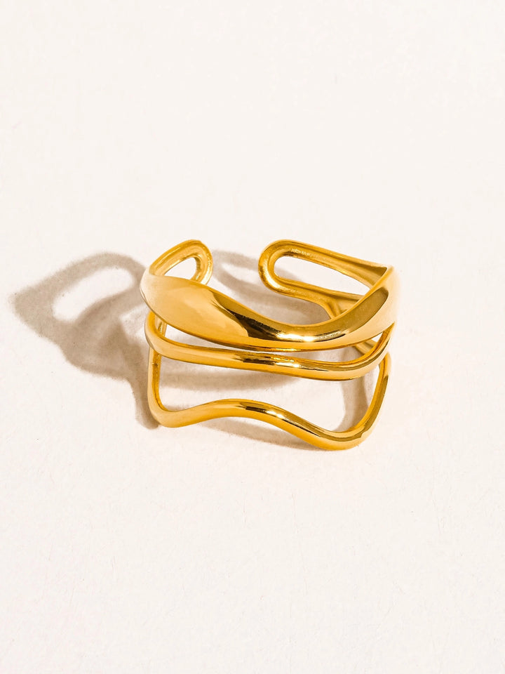 The Ozzy 18K Abstract Ring