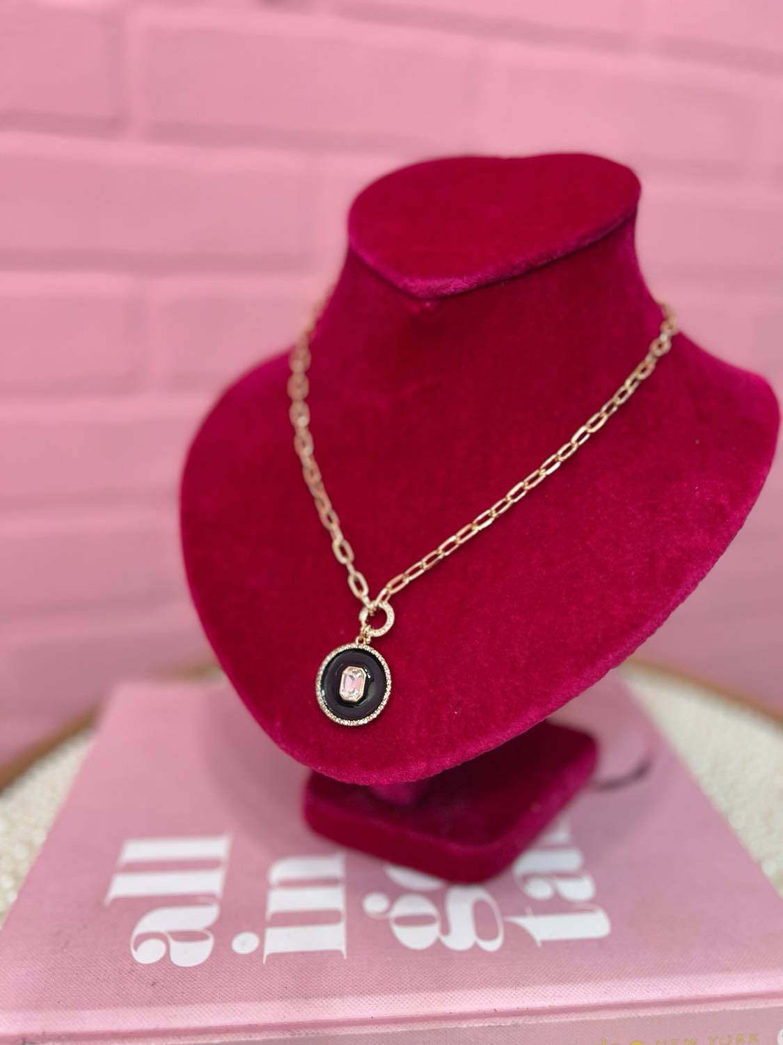 The Jackie Necklace