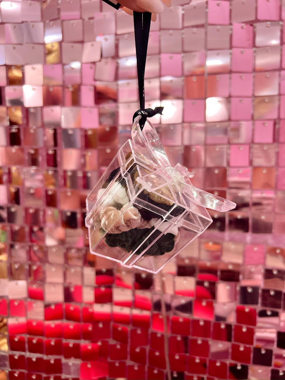 Small Velvet Scrunchie Ornament Set