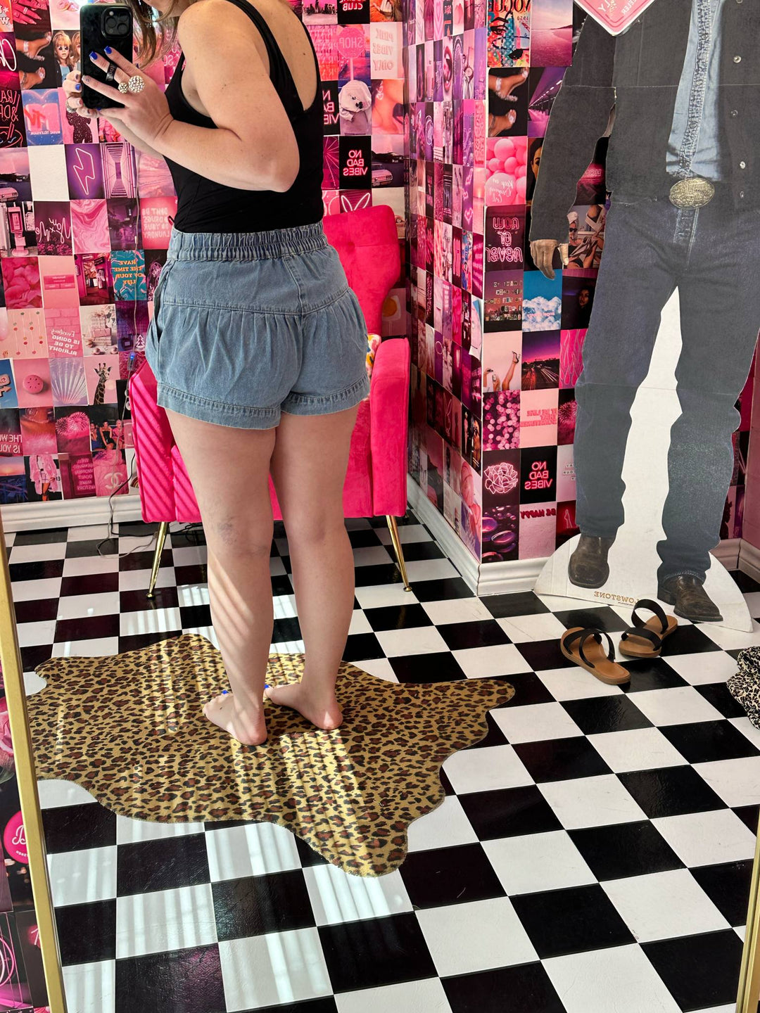 Powdered Tide Button Shorts