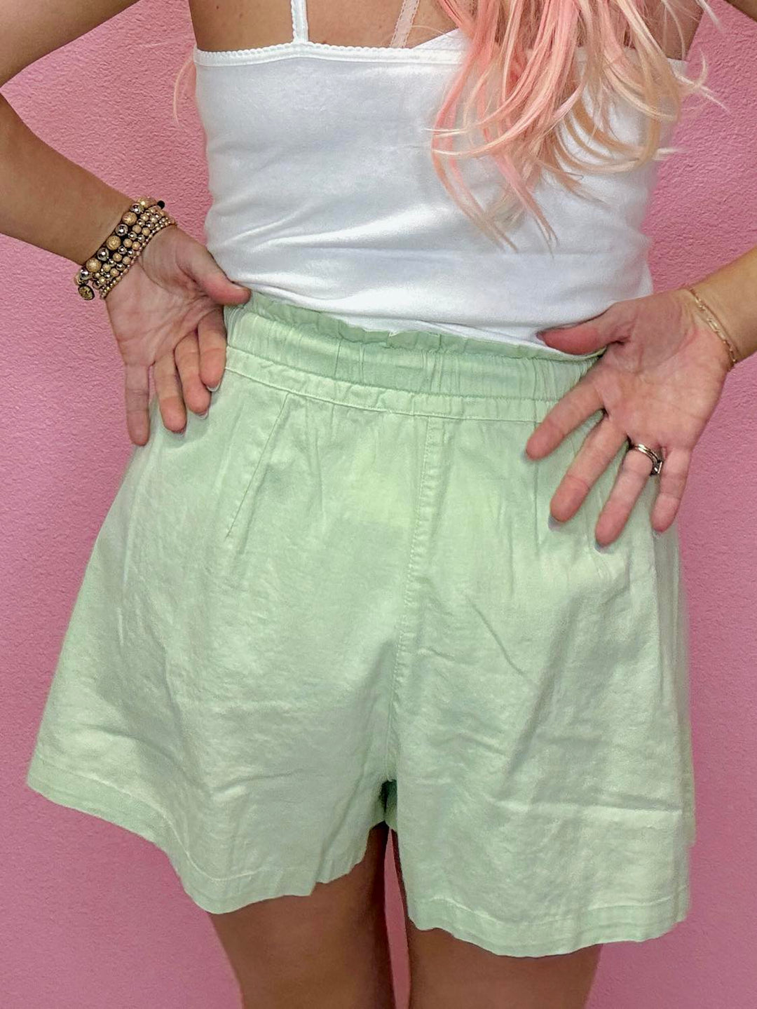 Barefoot Pleated Shorts