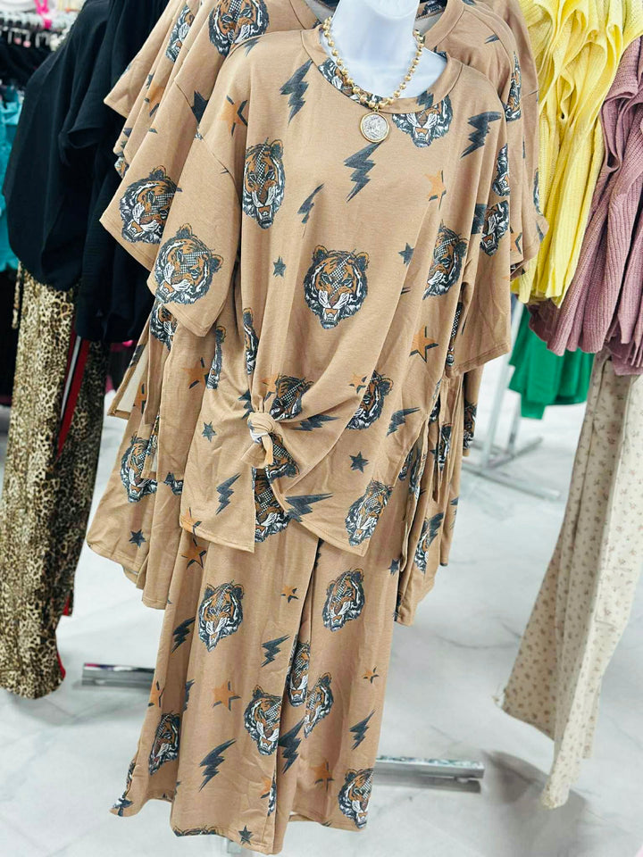 Mocha The Ellie Tiger Print Set