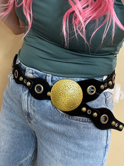 The Valencia Grommet Buckle Belt
