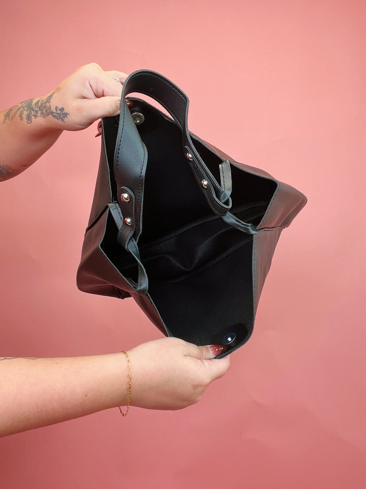 The City Chic Shoulder Bag