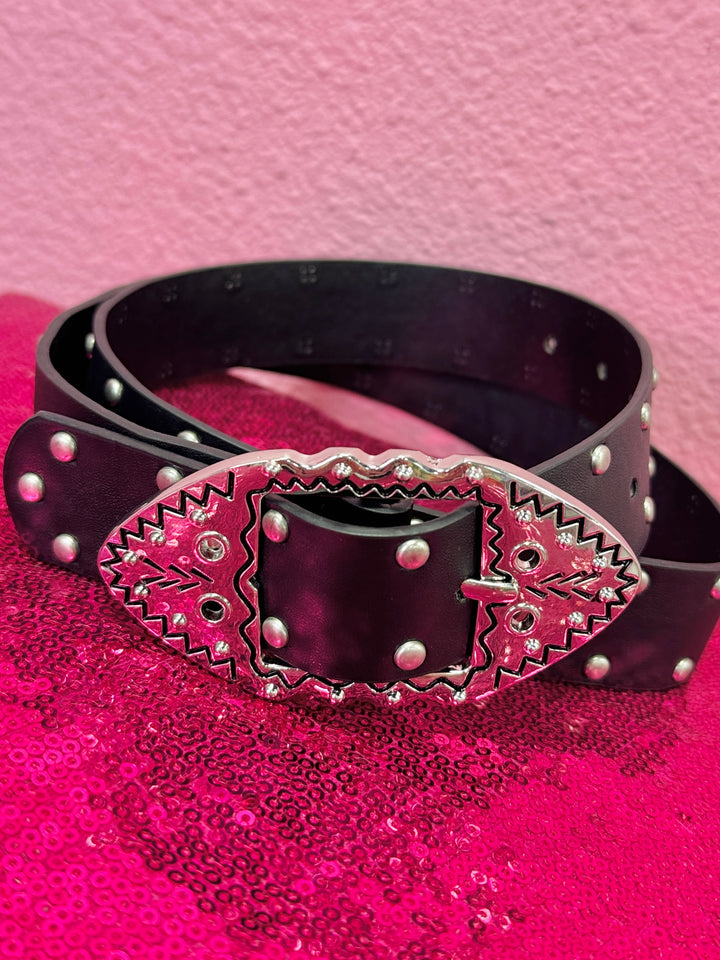The Dakota Oval Buckle Belt