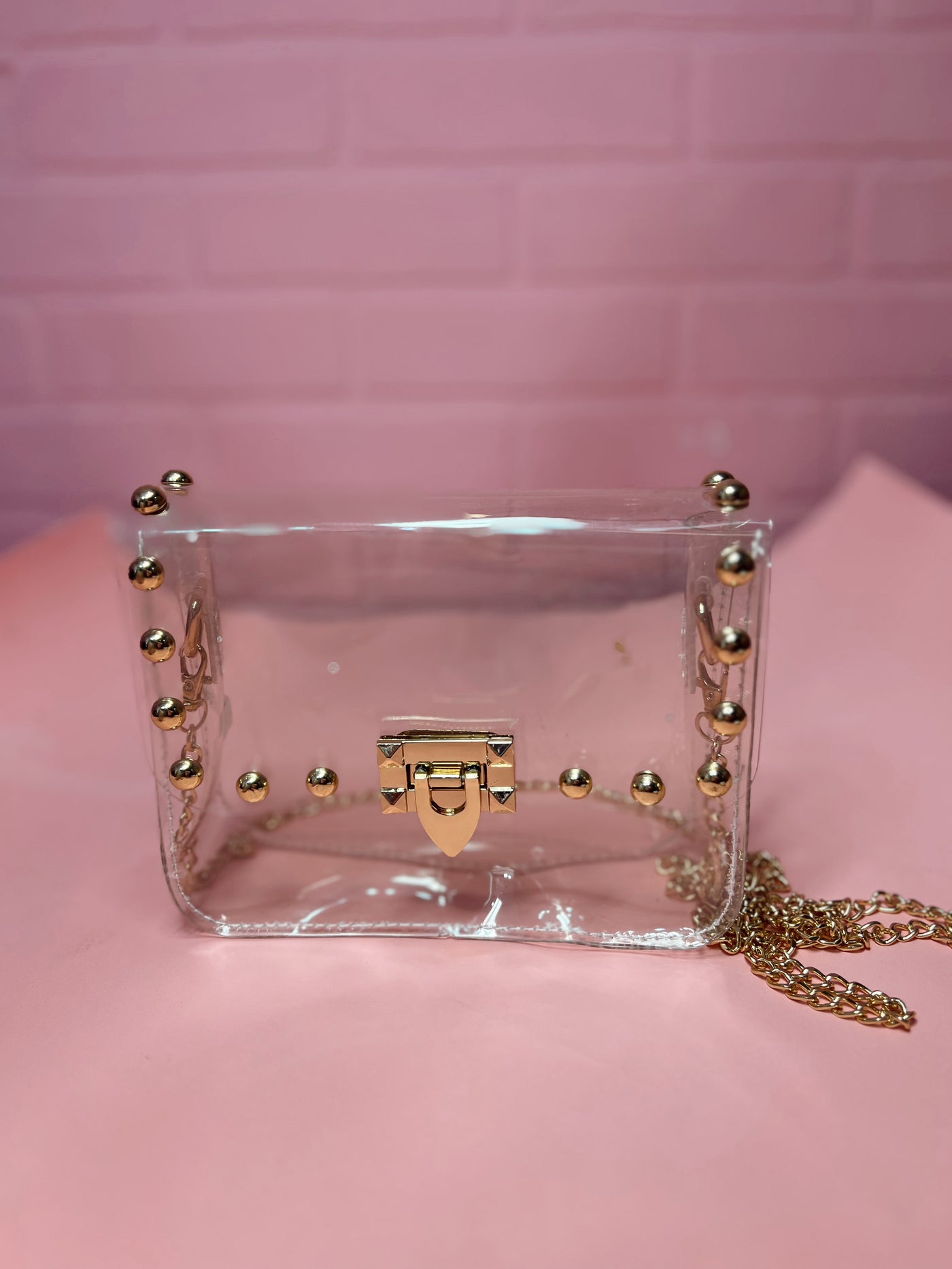 The Avree Gold Chain Purse