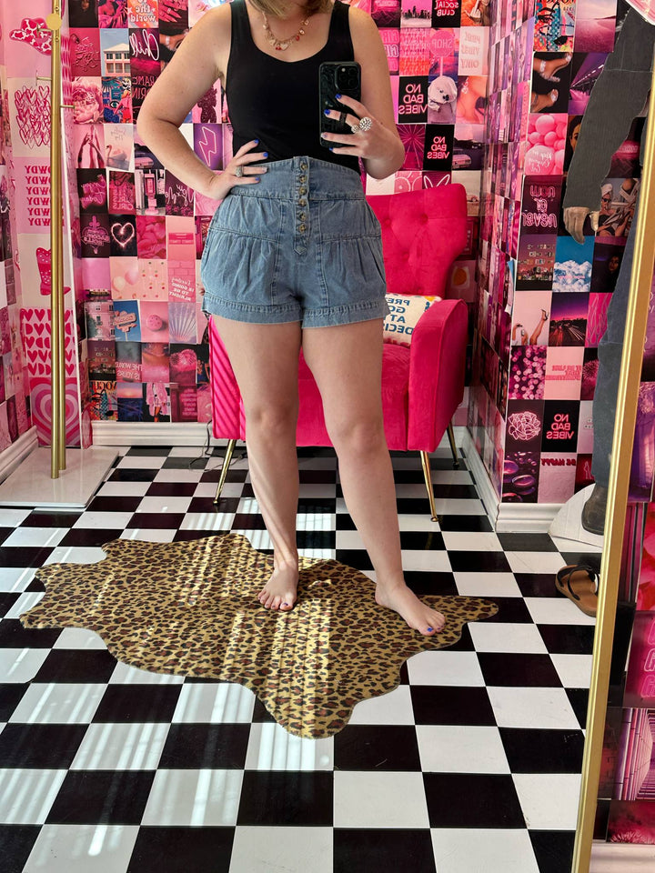 Powdered Tide Button Shorts