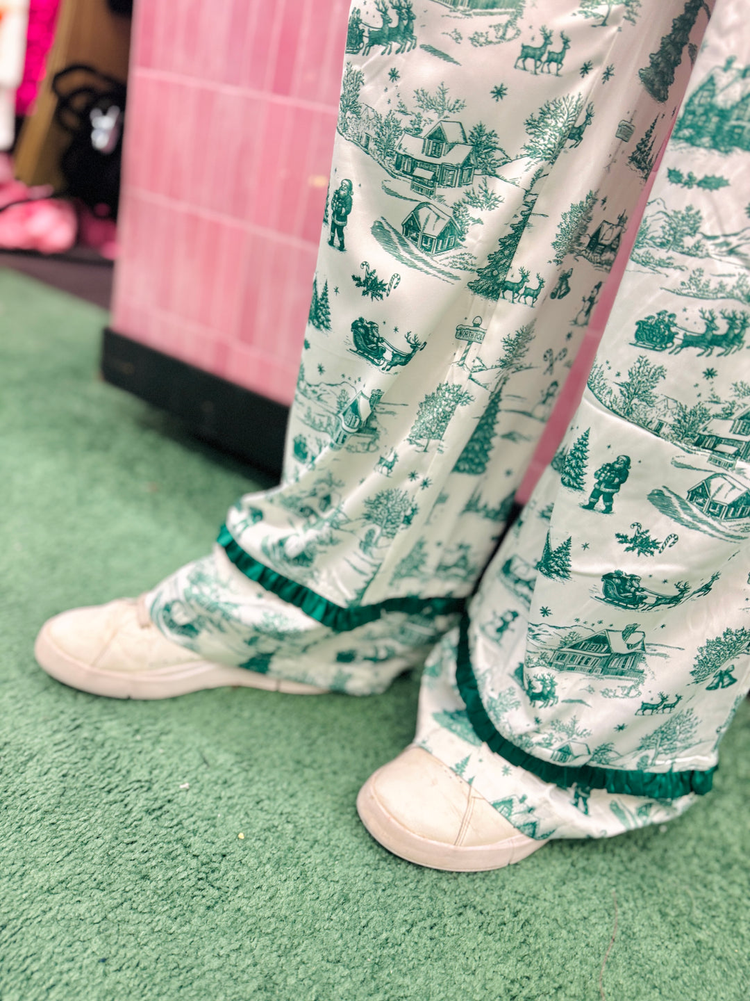 Holly & Ivy Christmas Pajama Set