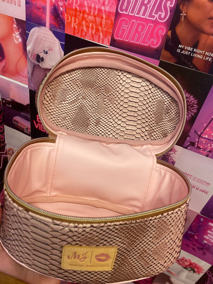 Makeup Junkie First Class Traveler