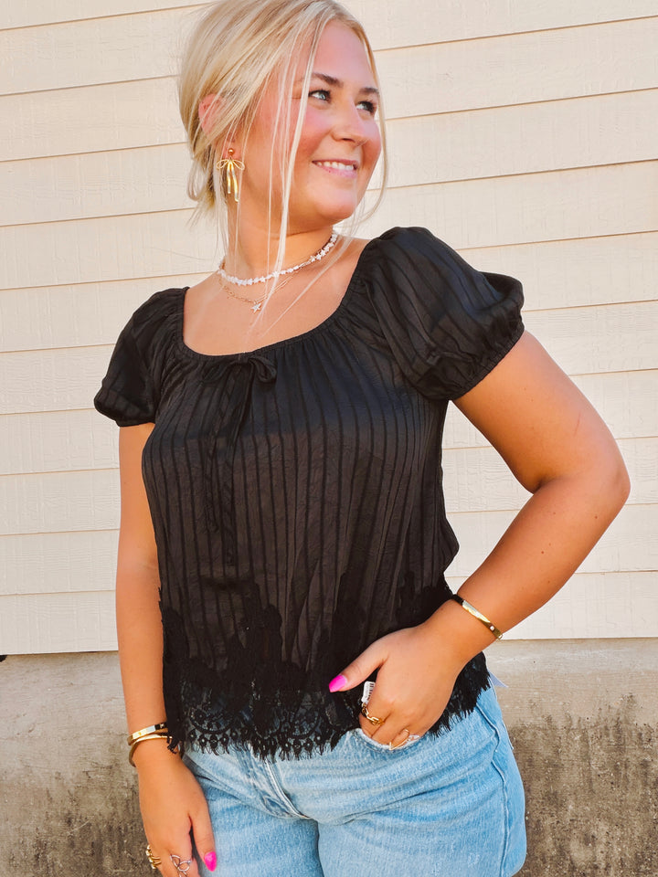 Sweetheart Scallop Lace Top