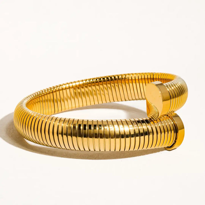 The Dehors 18K Bangle Bracelet