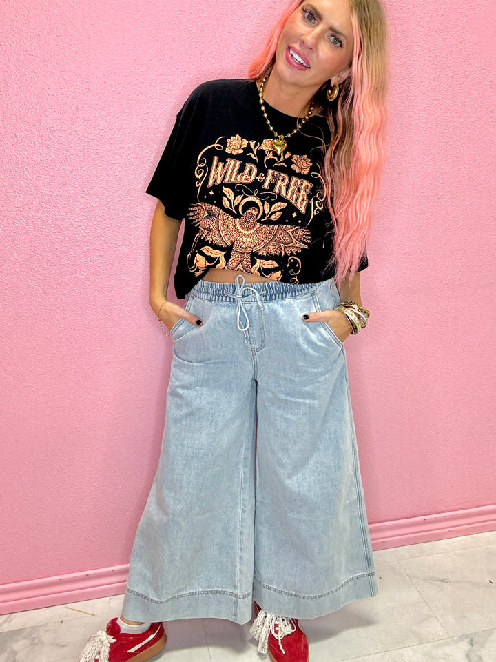 The Vivid Vintage Capri