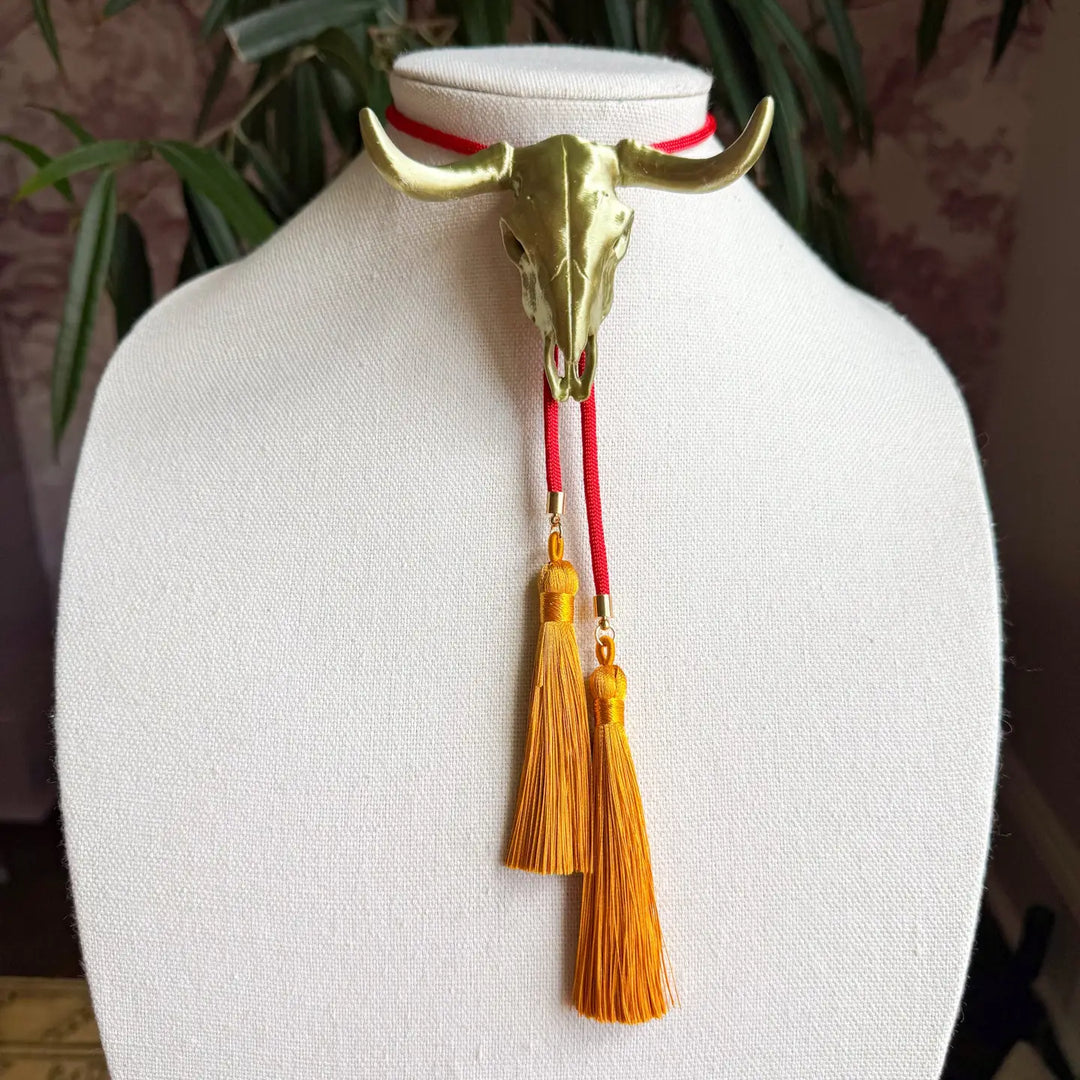 The Longhorn Tassel Bolo