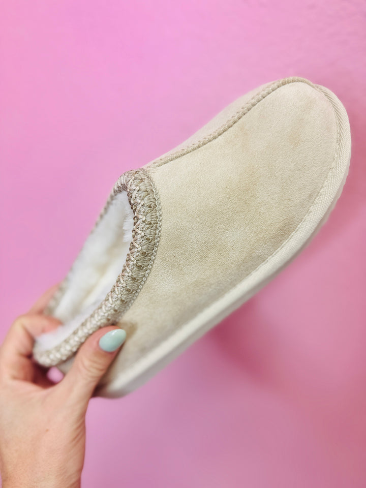 The Cozy Luxe Slippers