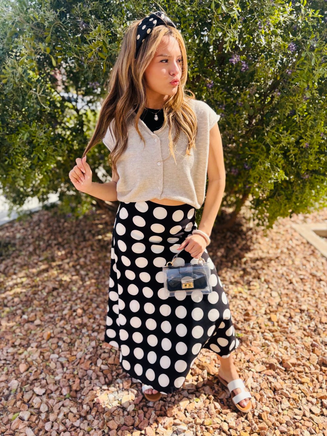 Charlotte Sleeveless Cardigan