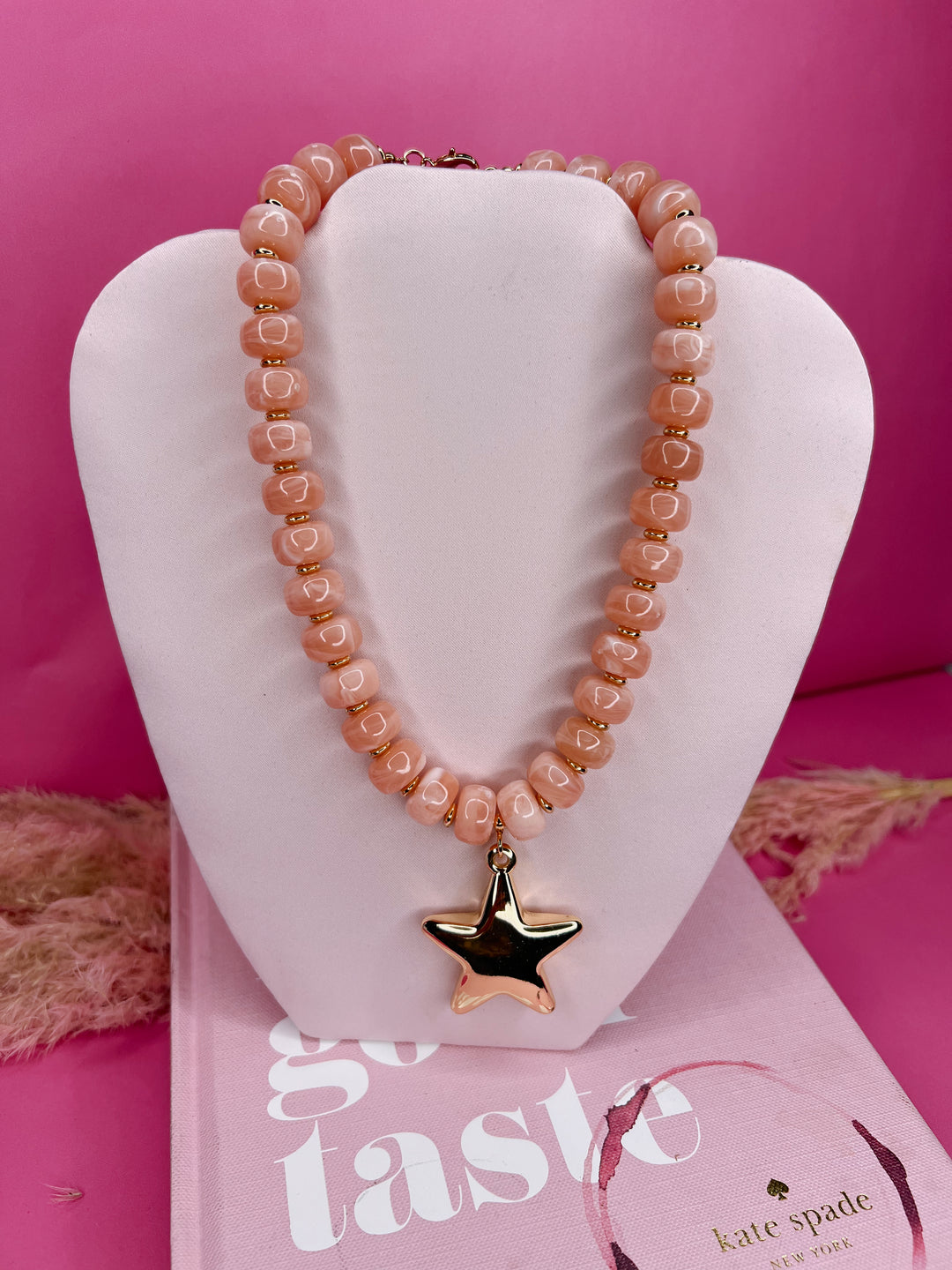 Star of the Show Bubble Necklace