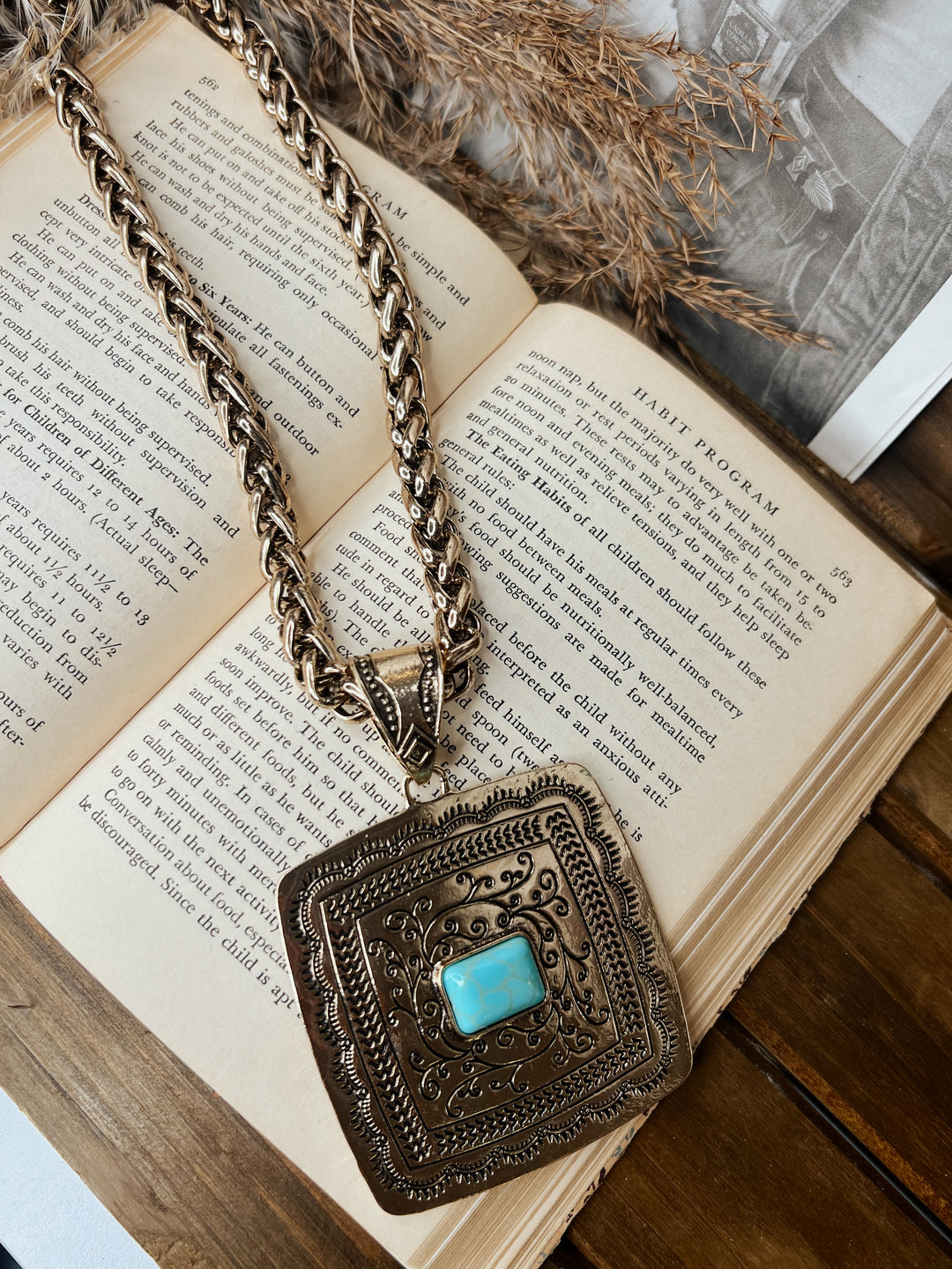 Frauline Statement Necklace