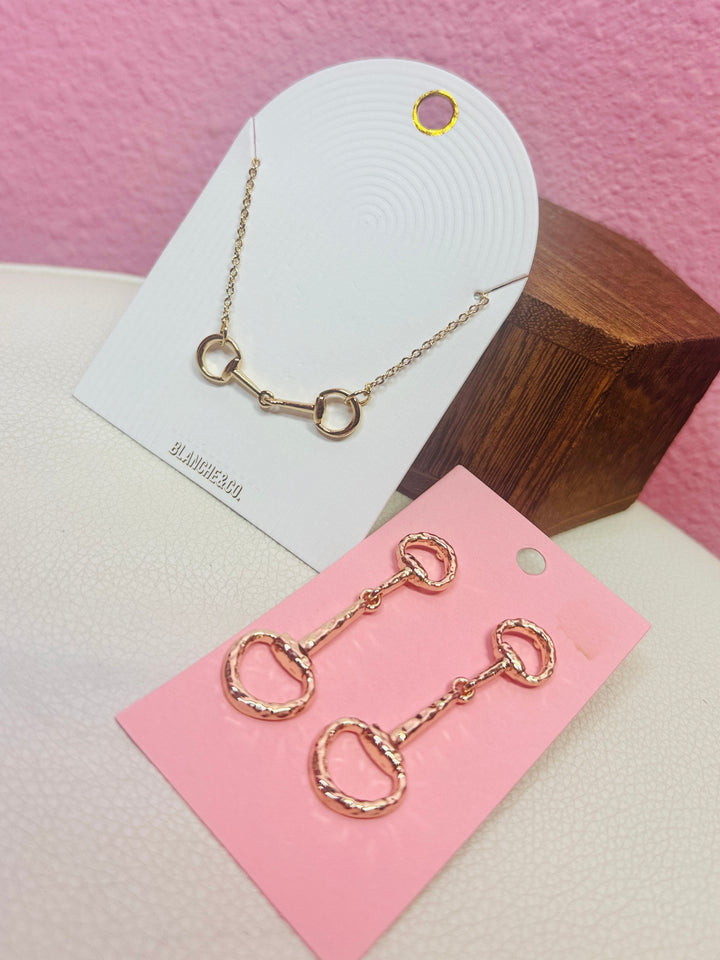 Simply Golden Horsebit Necklace