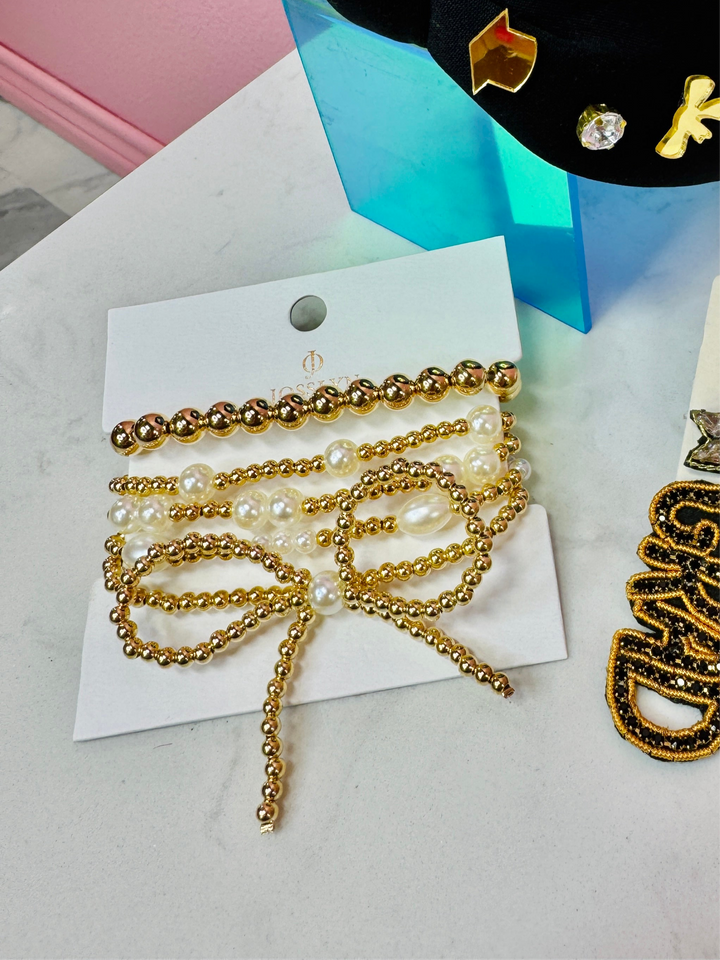 The Pearly Bow Bracelet Stack