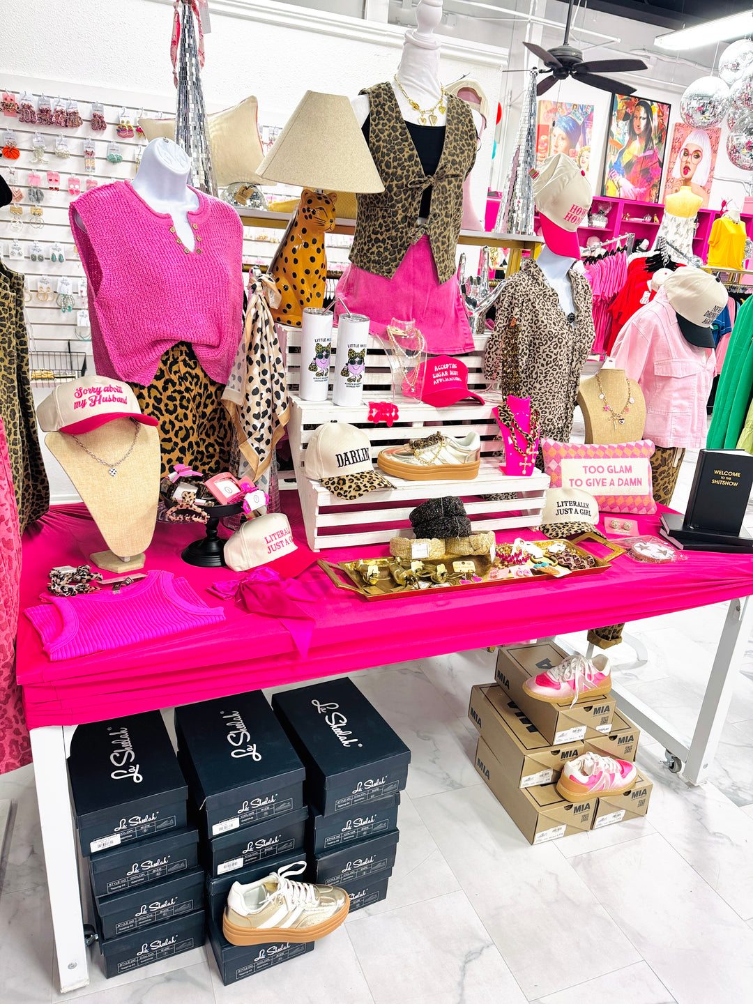 Charlie The Cheetah Table Lamp