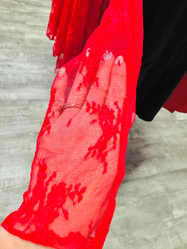 Floral Lace Long Sleeve Top