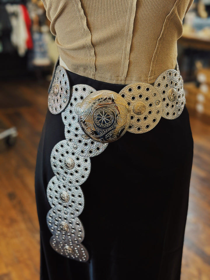 Bold Moments Grommet Disc Belt
