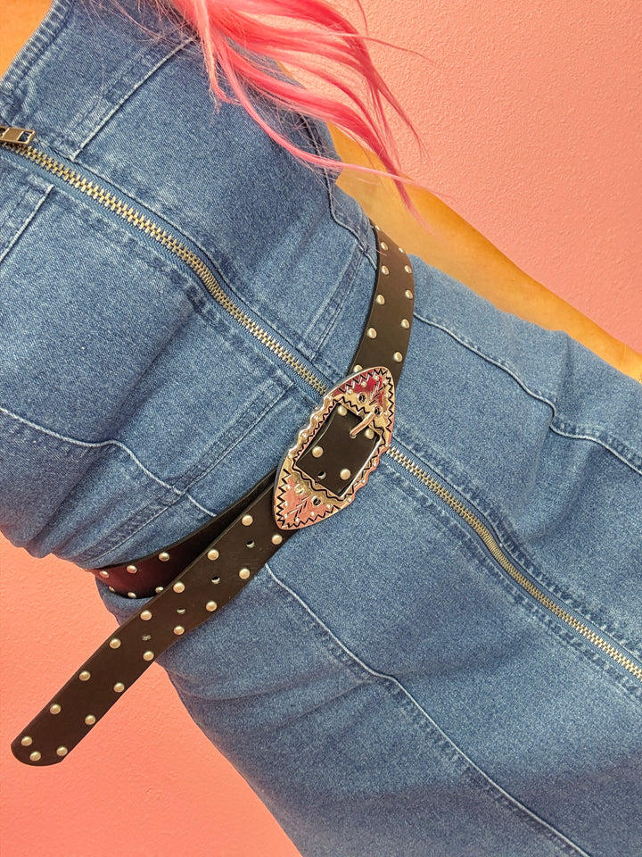 The Dakota Oval Buckle Belt