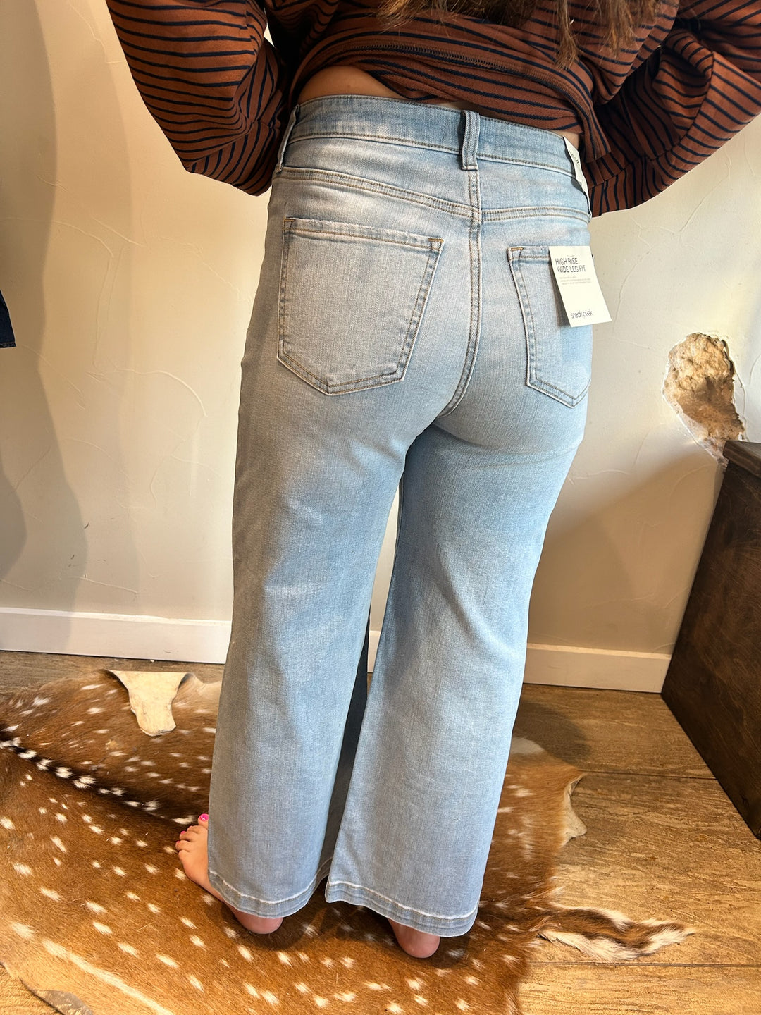The Amber Crop Wide Leg Jeans
