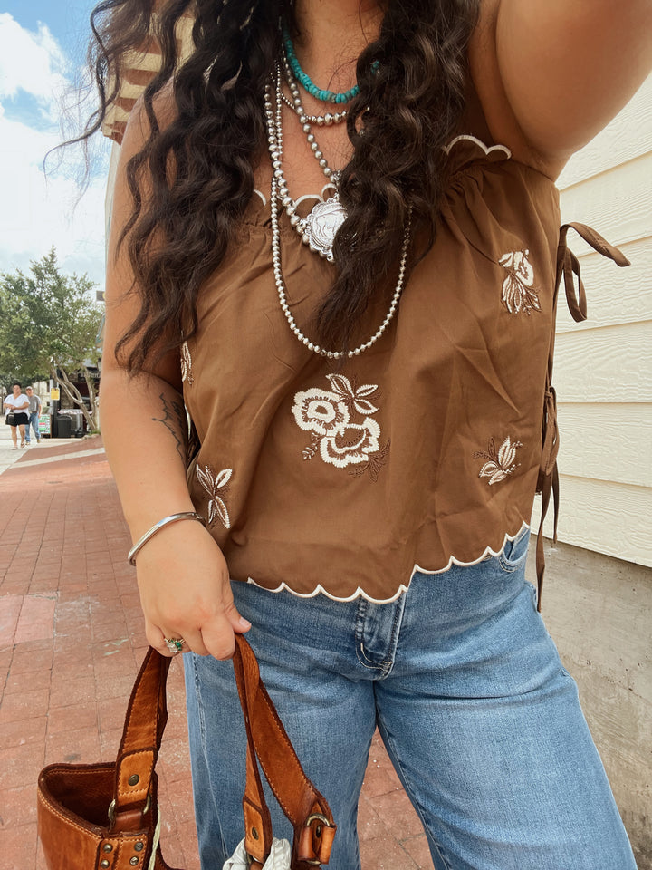 Bloom & Bow Scallop Garden Top