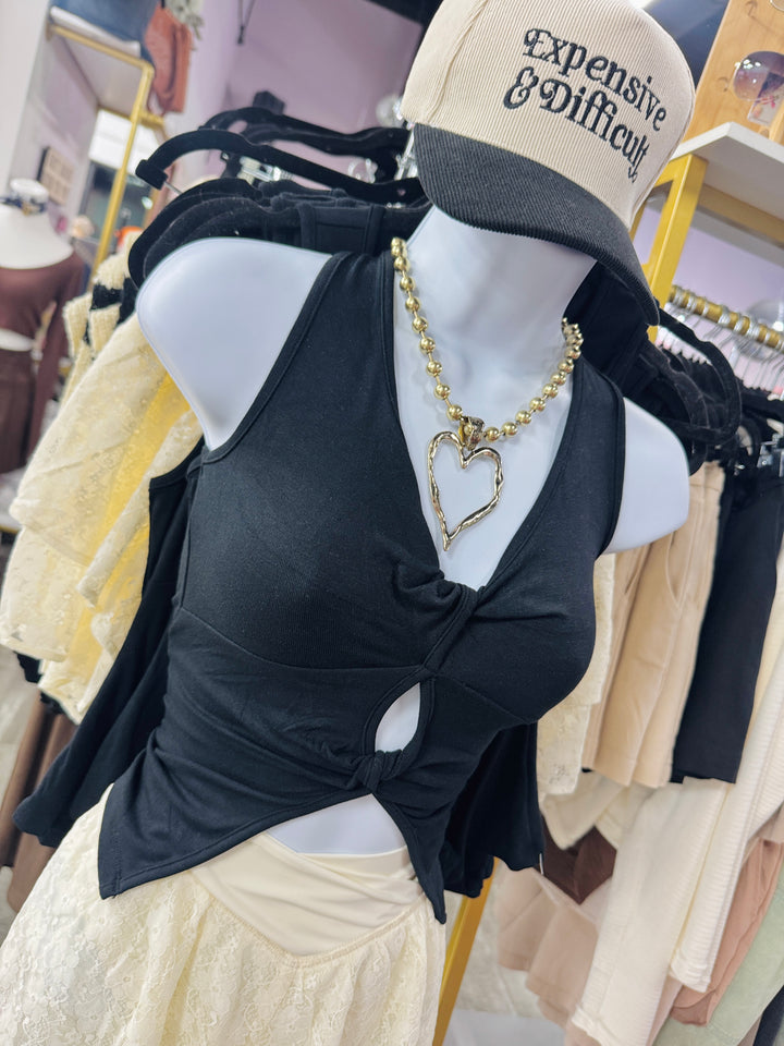 The Twist & Turn Tank