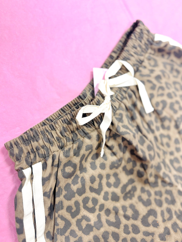 Leopard Chic Twill Pants