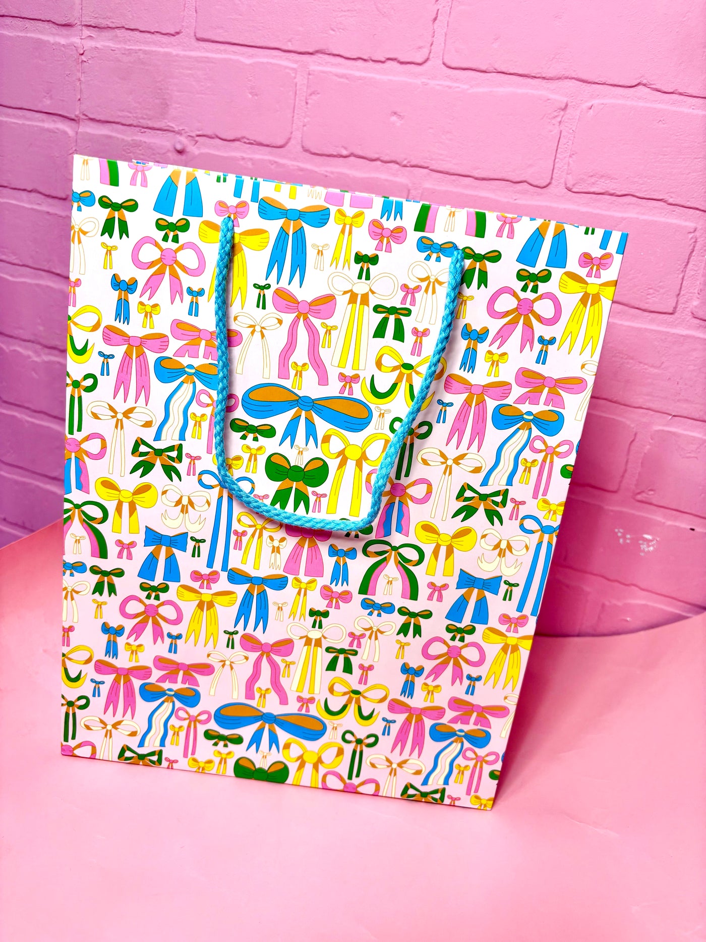 Lots Of Bows Gift Bag