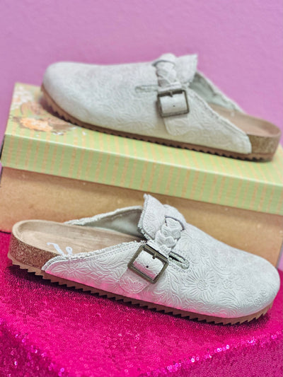 Iris Tooled Slides