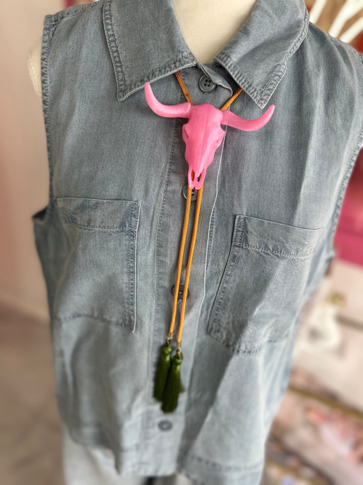 The Longhorn Tassel Bolo