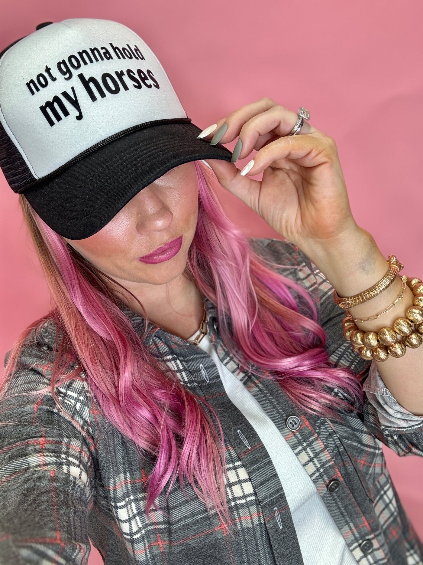 Not Gonna Hold My Horses Trucker