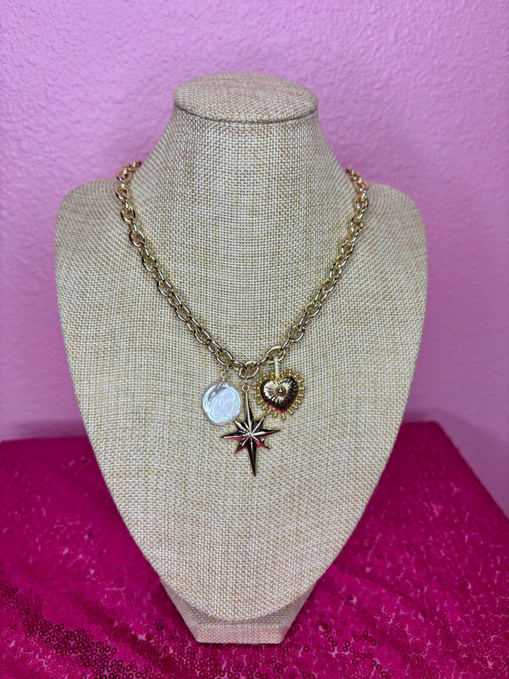 The Lovely Link Necklace