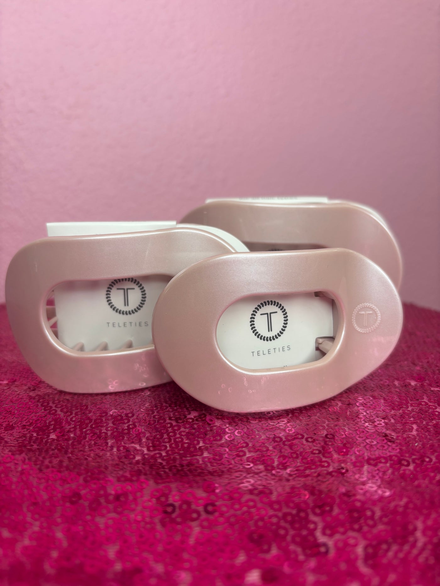 Pearly Pink Flat Round Hair Clip
